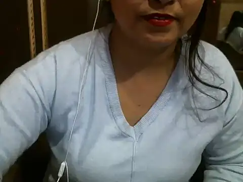 Snapshot of UrsMansi chatting on 19, 11, 2025 UrsMansi online show from 19, 11, 2025