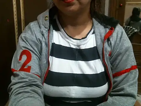 Snapshot of UrsMansi chatting on 26, 11, 2025 UrsMansi online show from 26, 11, 2025