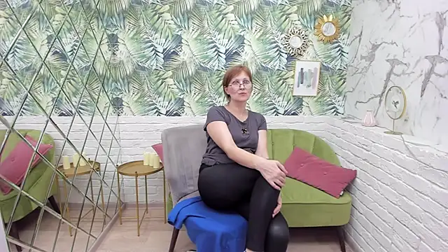 Paris Cherry online show from 18, 3, 2025