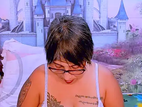 Snapshot of indianroxy chatting on 30, 9, 2025 indianroxy online show from 30, 9, 2025