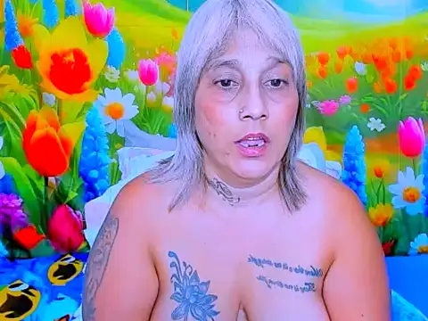 Snapshot of indianroxy chatting on 18, 6, 2026 indianroxy online show from 18, 6, 2026