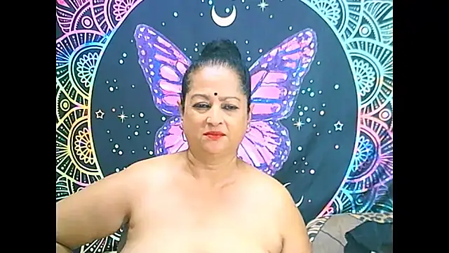 Snapshot of matureindian chatting on 4, 3, 2025 matureindian online show from 4, 3, 2025