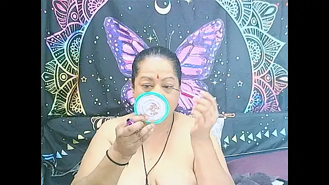 Snapshot of matureindian chatting on 12, 7, 2026 matureindian online show from 12, 7, 2026