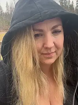 Snapshot of Anna_Alexa chatting on 28, 2, 2025 Anna Alexa online show from 28, 2, 2025