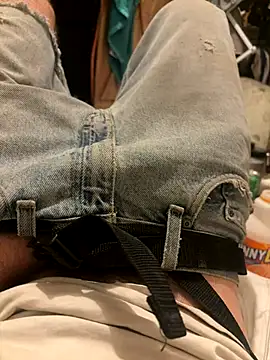 Snapshot of mikeylong chatting on 21, 11, 2025 mikeylong online show from 21, 11, 2025