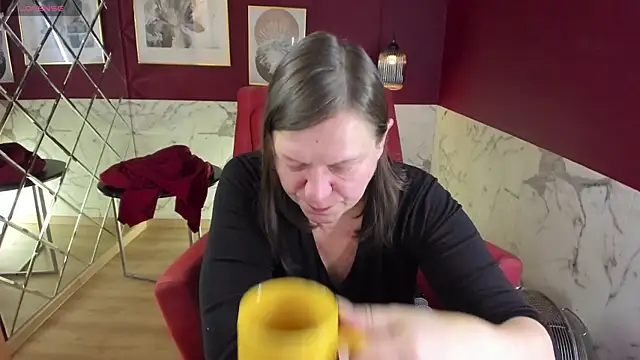 KellyPerfection online show from 16, 10, 2025