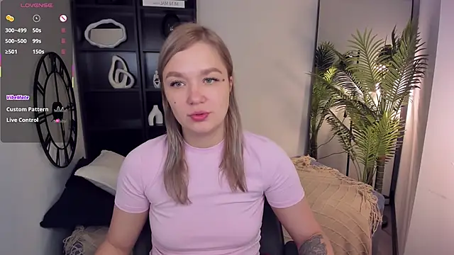 BellaDreamy online show from 12, 11, 2025