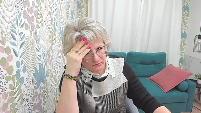 EvelynJoyful online show from 14, 3, 2025