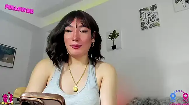 hottycrishina online show from 1, 3, 2025