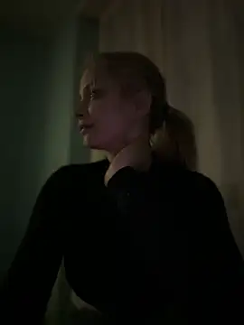 Snapshot of AnastasiaAniess chatting on 4, 2, 2025 AnastasiaAniess online show from 4, 2, 2025