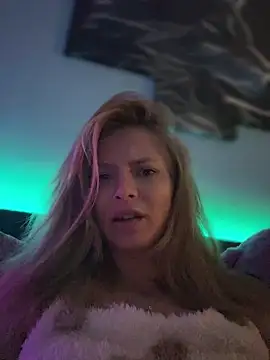 Snapshot of AnastasiaAniess chatting on 12, 2, 2025 AnastasiaAniess online show from 12, 2, 2025