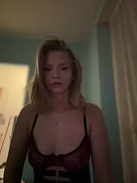 Snapshot of AnastasiaAniess chatting on 14, 2, 2025 AnastasiaAniess online show from 14, 2, 2025