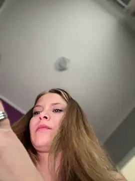 Snapshot of AnastasiaAniess chatting on 9, 3, 2025 AnastasiaAniess online show from 9, 3, 2025