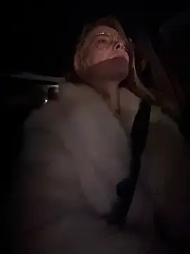 Snapshot of AnastasiaAniess chatting on 27, 10, 2025 AnastasiaAniess online show from 27, 10, 2025