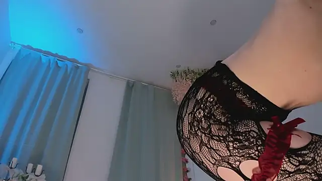 Snapshot of LilianKroft chatting on 18, 3, 2025 LilianKroft online show from 18, 3, 2025