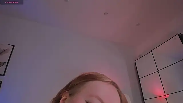 LilianKroft online show from 23, 2, 2026