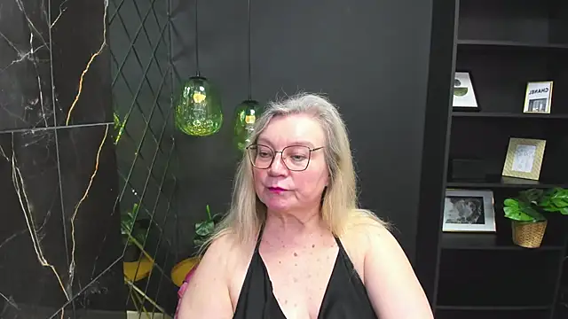 NataliMellow online show from 1, 2, 2025