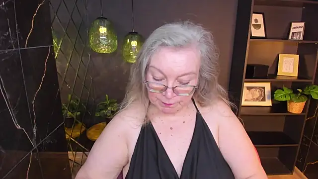 Snapshot of NataliMellow chatting on 2, 5, 2026 NataliMellow online show from 2, 5, 2026