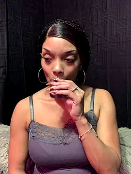 Rakiyahcharms online show from 19, 12, 2025