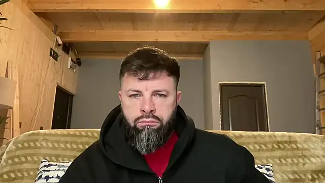 Snapshot of AlphaSparks chatting on 7, 11, 2025 AlphaSparks online show from 7, 11, 2025