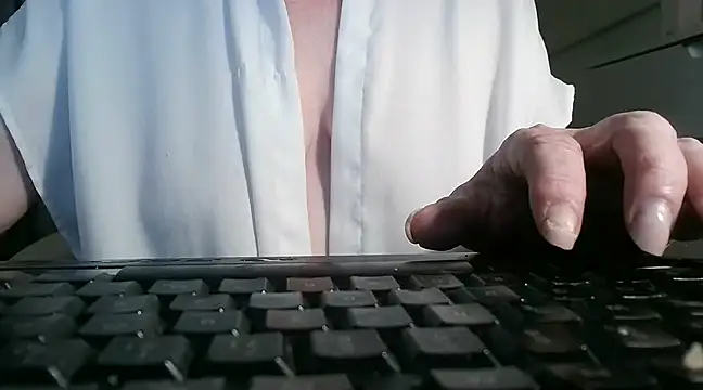 heidi60 online show from 16, 2, 2025