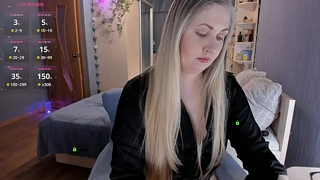 SweetLanna online show from 24, 12, 2024