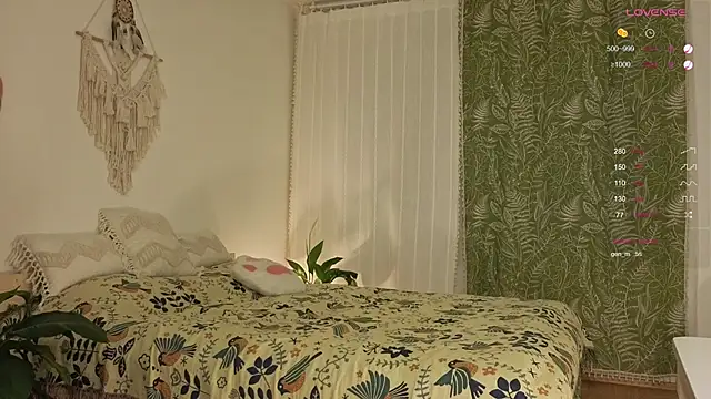 Snapshot of lana_sky chatting on 30, 11, 2025 lana sky online show from 30, 11, 2025