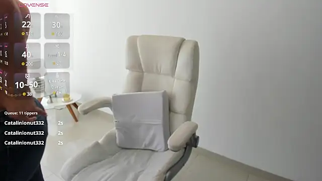 renata t  online show from 4, 3, 2025