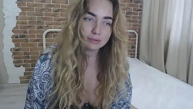 Snapshot of xxkristinaxx chatting on 13, 2, 2025 xxkristinaxx online show from 13, 2, 2025