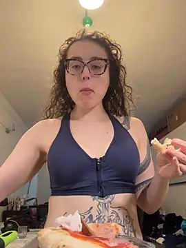 ladyturtle online show from 25, 3, 2026