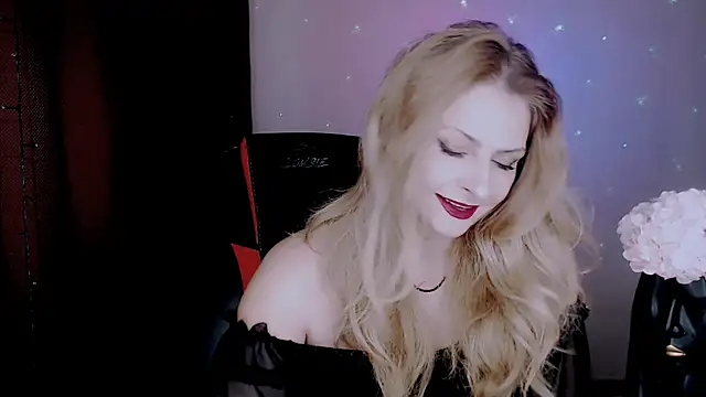 Snapshot of Eleonores chatting on 17, 9, 2025 Eleonores online show from 17, 9, 2025