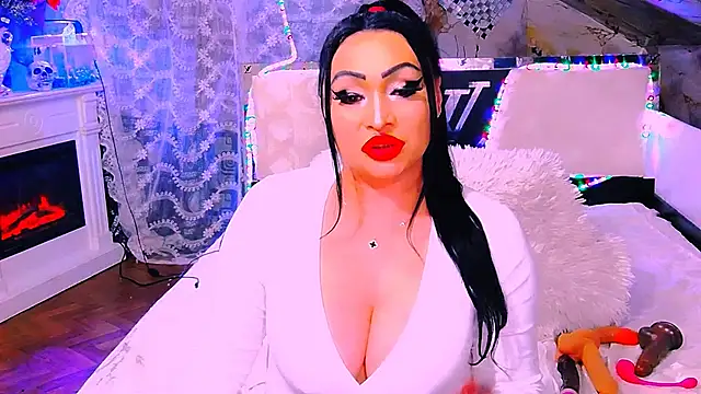 AmyraSunris online show from 6, 3, 2026