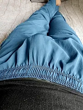 Babyucum4me online show from 1, 12, 2025