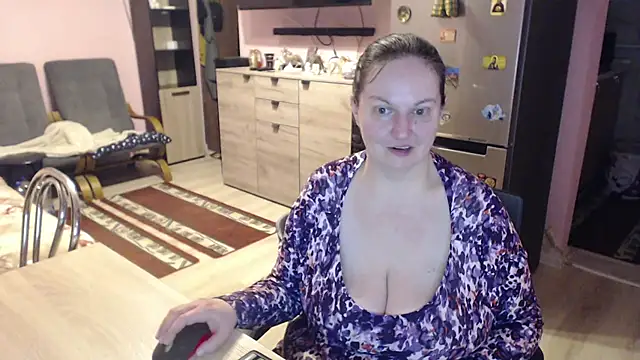 Snapshot of BustyLadyAlma chatting on 21, 3, 2025 BustyLadyAlma online show from 21, 3, 2025