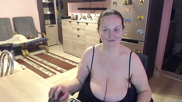 Snapshot of BustyLadyAlma chatting on 22, 3, 2025 BustyLadyAlma online show from 22, 3, 2025