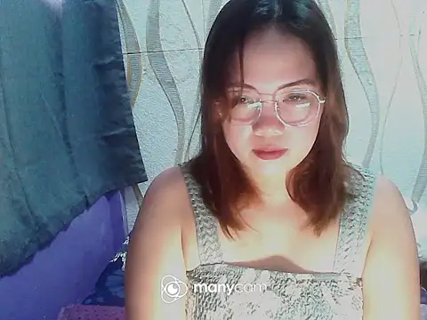 BURBERRY69 online show from 8, 10, 2025