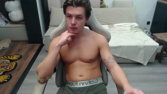 Sunny-Girl1 online show from 3, 12, 2025