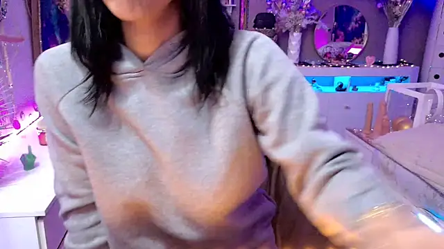 Snapshot of misscectito13 chatting on 1, 4, 2026 misscectito13 online show from 1, 4, 2026