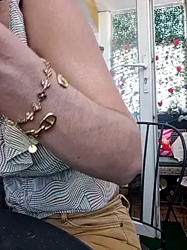 Snapshot of misscectito13 chatting on 10, 4, 2026 misscectito13 online show from 10, 4, 2026