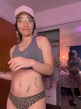 Snapshot of cassandracane chatting on 2, 2, 2026 cassandracane online show from 2, 2, 2026