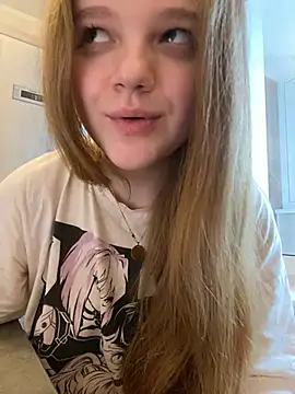 Snapshot of -MimmiLissa- chatting on 4, 3, 2025 -MimmiLissa- online show from 4, 3, 2025