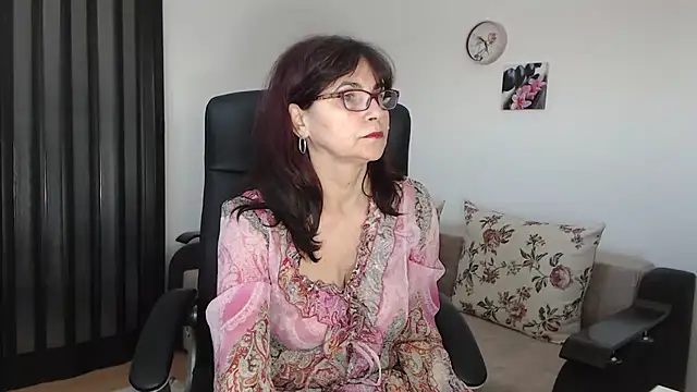 helua54 online show from 10, 3, 2025