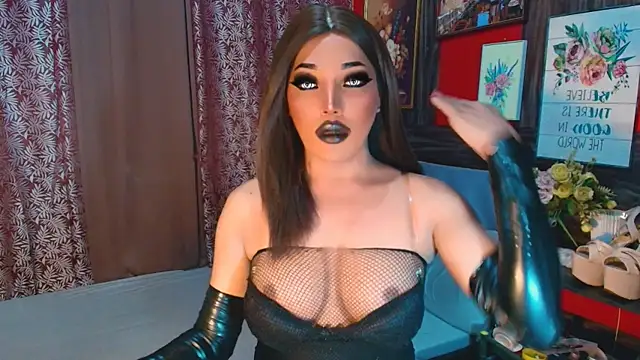 trixxielicious online show from 31, 10, 2025