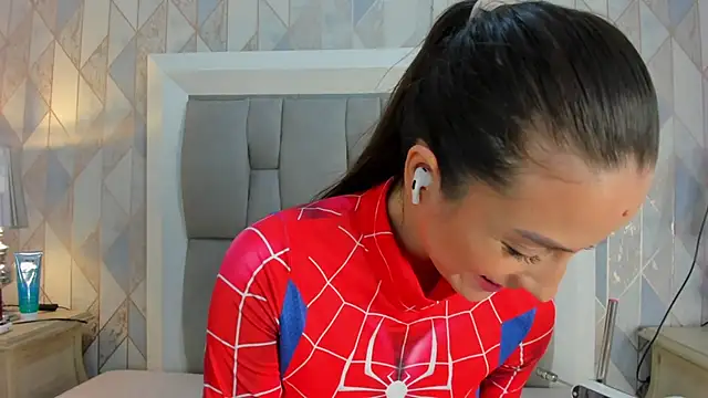 Princsgirl  online show from 9, 2, 2026