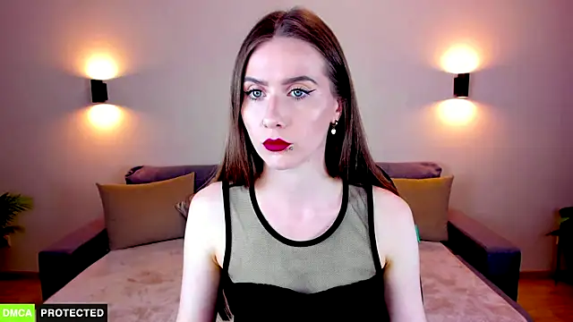 TheWoman   online show from 11, 11, 2025