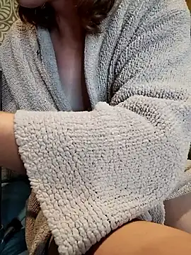 Snapshot of TsSnailGirl69 chatting on 7, 10, 2025 TsSnailGirl69 online show from 7, 10, 2025