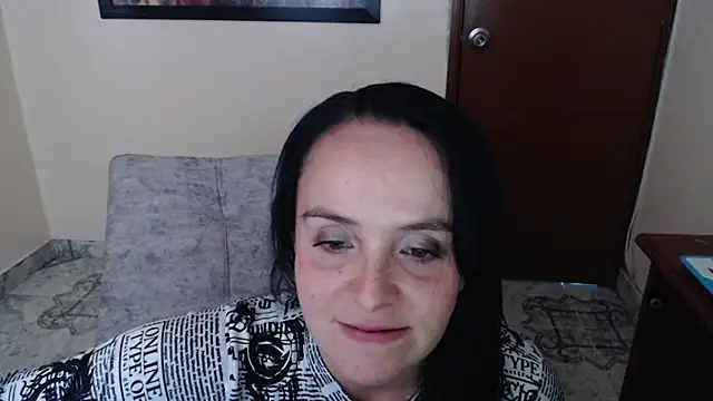 Snapshot of antara_hotgirl chatting on 15, 10, 2025 antara hotgirl online show from 15, 10, 2025