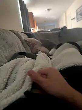 Snapshot of Ethanstone18 chatting on 3, 10, 2025 Ethanstone18 online show from 3, 10, 2025