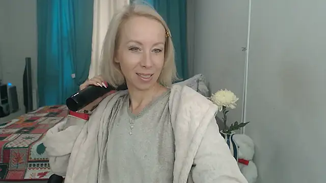 LuxuryNika online show from 29, 9, 2025