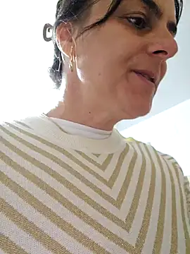 IsabelleCraft online show from 24, 10, 2025